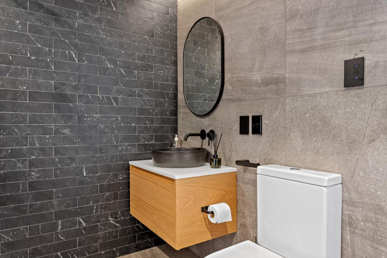 Luxury 2 Bed2Bath Penthouse Free Secure Carpark Apartment Auckland Exterior photo